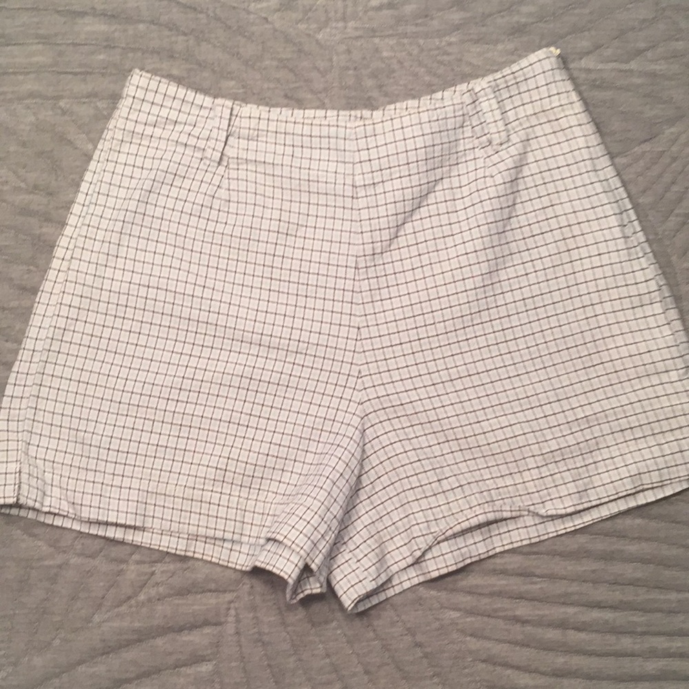 Blue/black/white cotton high waist shorts